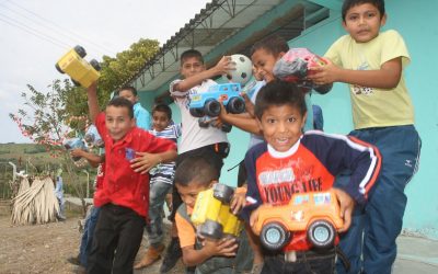¿DE VERDAD SON TAN FELICES LAS NAVIDADES?
